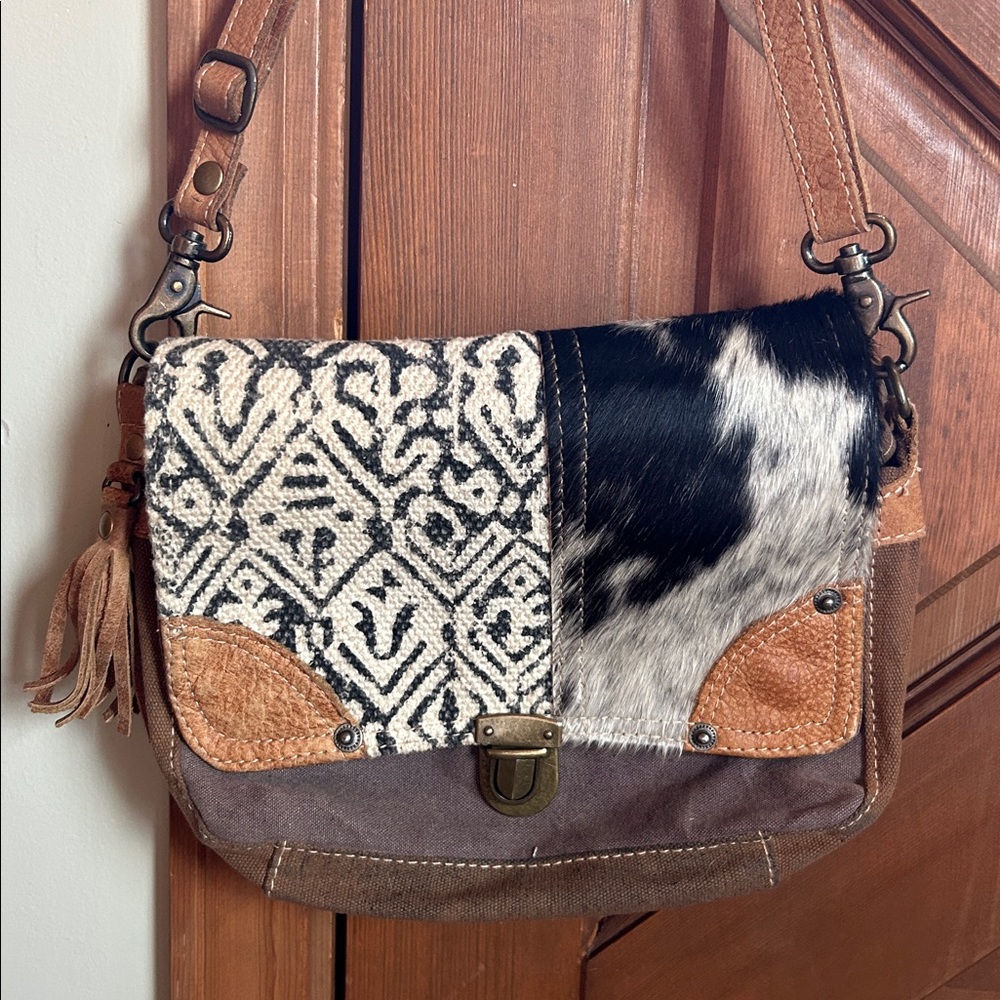 Myra Bag Rug & Hairon Flap Up-cycled
Canvas Purse - Picture 1 of 7